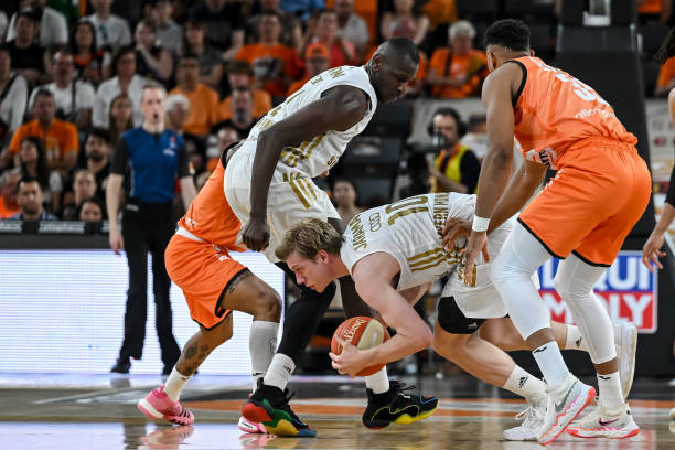 更多俱乐部 更多俱乐部